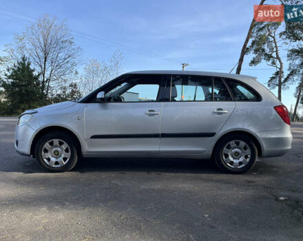 Сірий Шкода Фабія, об'ємом двигуна 1.6 л та пробігом 165 тис. км за 4600 $, фото 6 на Automoto.ua