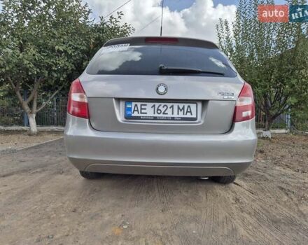 Сірий Шкода Фабія, об'ємом двигуна 1.4 л та пробігом 270 тис. км за 5000 $, фото 5 на Automoto.ua