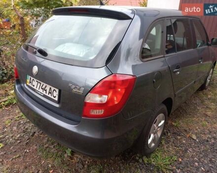 Сірий Шкода Фабія, об'ємом двигуна 1.39 л та пробігом 250 тис. км за 5300 $, фото 10 на Automoto.ua