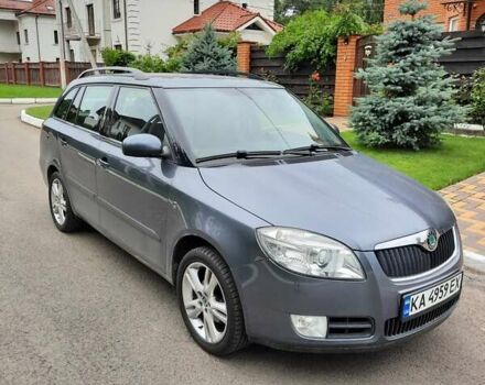 Серый Шкода Фабия, объемом двигателя 1.6 л и пробегом 180 тыс. км за 6500 $, фото 29 на Automoto.ua