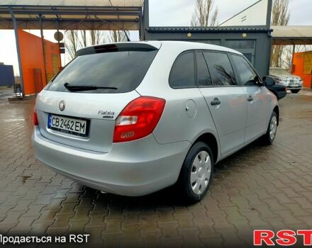 Шкода Фабия 2008 в Чернигове на Automoto.ua Серый Шкода Фабия, объемом двигателя 1.2 л и пробегом 250 тыс. км за 4300 $, фото 3 на Automoto.ua