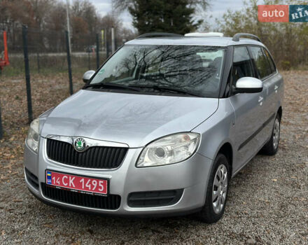Сірий Шкода Фабія, об'ємом двигуна 1.39 л та пробігом 227 тис. км за 5500 $, фото 6 на Automoto.ua