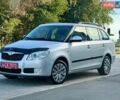 Серый Шкода Фабия, объемом двигателя 1.6 л и пробегом 224 тыс. км за 7999 $, фото 1 на Automoto.ua