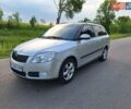Сірий Шкода Фабія, об'ємом двигуна 1.39 л та пробігом 179 тис. км за 5350 $, фото 1 на Automoto.ua