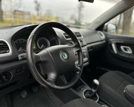 Сірий Шкода Фабія, об'ємом двигуна 1.4 л та пробігом 224 тис. км за 5800 $, фото 5 на Automoto.ua