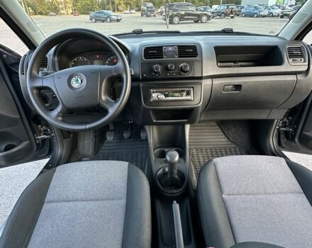 Сірий Шкода Фабія, об'ємом двигуна 1.4 л та пробігом 212 тис. км за 5400 $, фото 11 на Automoto.ua