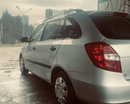 Сірий Шкода Фабія, об'ємом двигуна 1.2 л та пробігом 127 тис. км за 4800 $, фото 2 на Automoto.ua