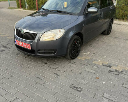 Сірий Шкода Фабія, об'ємом двигуна 1.6 л та пробігом 193 тис. км за 5900 $, фото 1 на Automoto.ua