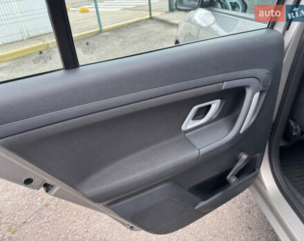 Серый Шкода Фабия, объемом двигателя 1.2 л и пробегом 162 тыс. км за 3990 $, фото 26 на Automoto.ua