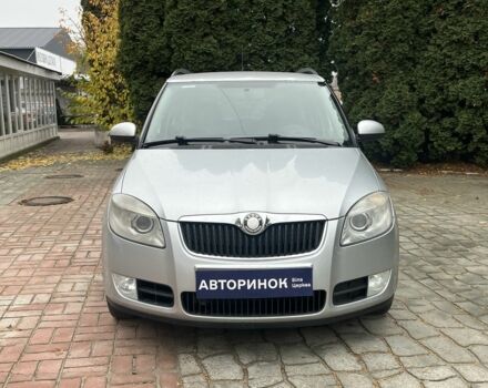 Серый Шкода Фабия, объемом двигателя 1.6 л и пробегом 211 тыс. км за 6800 $, фото 7 на Automoto.ua