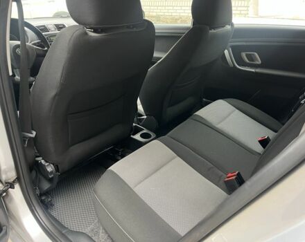 Серый Шкода Фабия, объемом двигателя 1.6 л и пробегом 211 тыс. км за 6800 $, фото 18 на Automoto.ua