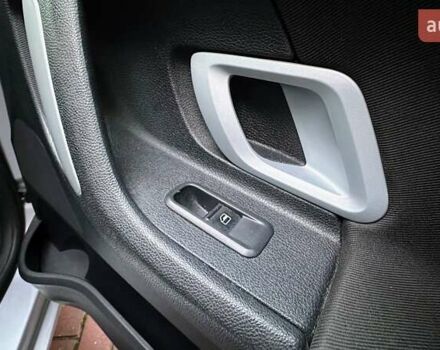 Серый Шкода Фабия, объемом двигателя 1.6 л и пробегом 213 тыс. км за 6700 $, фото 22 на Automoto.ua