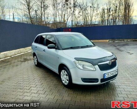 Шкода Фабия 2008 в Чернигове на Automoto.ua Серый Шкода Фабия, объемом двигателя 1.2 л и пробегом 250 тыс. км за 4300 $, фото 1 на Automoto.ua
