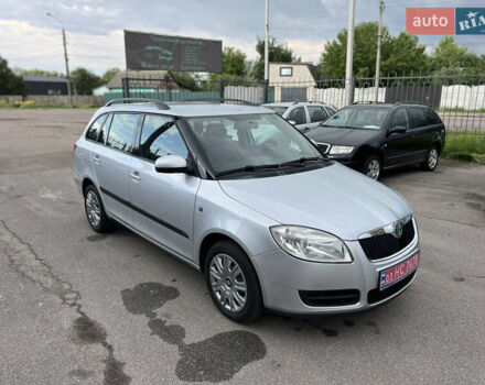 Серый Шкода Фабия, объемом двигателя 1.4 л и пробегом 245 тыс. км за 5700 $, фото 1 на Automoto.ua