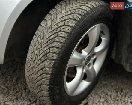 Серый Шкода Фабия, объемом двигателя 1.39 л и пробегом 224 тыс. км за 5800 $, фото 53 на Automoto.ua