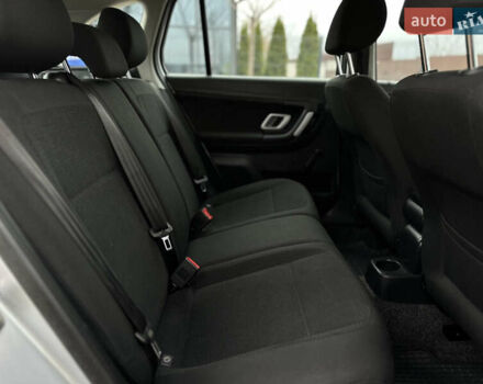 Серый Шкода Фабия, объемом двигателя 1.39 л и пробегом 224 тыс. км за 5800 $, фото 42 на Automoto.ua