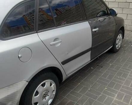 Сірий Шкода Фабія, об'ємом двигуна 1.42 л та пробігом 237 тис. км за 3800 $, фото 7 на Automoto.ua