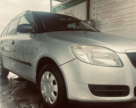 Сірий Шкода Фабія, об'ємом двигуна 1.2 л та пробігом 127 тис. км за 4800 $, фото 1 на Automoto.ua