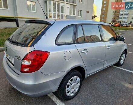 Серый Шкода Фабия, объемом двигателя 1.4 л и пробегом 147 тыс. км за 5600 $, фото 11 на Automoto.ua