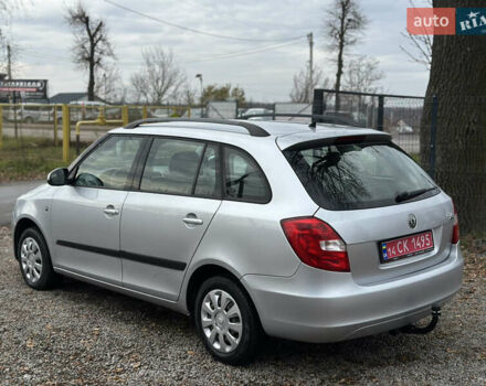 Сірий Шкода Фабія, об'ємом двигуна 1.39 л та пробігом 227 тис. км за 5500 $, фото 12 на Automoto.ua