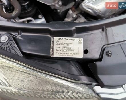 Серый Шкода Фабия, объемом двигателя 1.39 л и пробегом 147 тыс. км за 5200 $, фото 4 на Automoto.ua