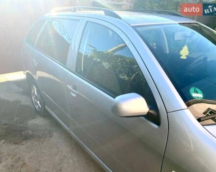 Сірий Шкода Фабія, об'ємом двигуна 1.39 л та пробігом 194 тис. км за 5500 $, фото 6 на Automoto.ua