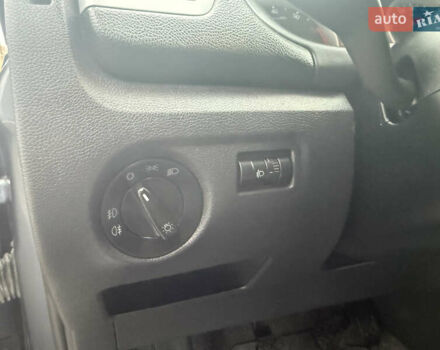 Сірий Шкода Фабія, об'ємом двигуна 1.6 л та пробігом 195 тис. км за 6500 $, фото 16 на Automoto.ua