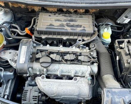 Сірий Шкода Фабія, об'ємом двигуна 1.4 л та пробігом 202 тис. км за 6000 $, фото 6 на Automoto.ua