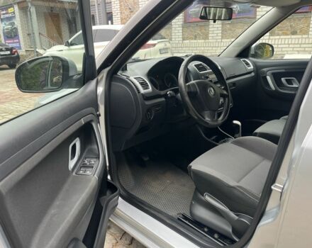 Серый Шкода Фабия, объемом двигателя 1.6 л и пробегом 211 тыс. км за 6800 $, фото 8 на Automoto.ua