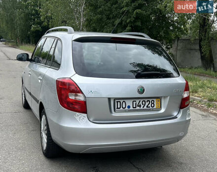 Серый Шкода Фабия, объемом двигателя 0 л и пробегом 230 тыс. км за 5499 $, фото 11 на Automoto.ua
