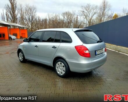 Шкода Фабия 2008 в Чернигове на Automoto.ua Серый Шкода Фабия, объемом двигателя 1.2 л и пробегом 250 тыс. км за 4300 $, фото 4 на Automoto.ua