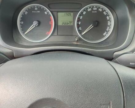Сірий Шкода Фабія, об'ємом двигуна 1.42 л та пробігом 253 тис. км за 5100 $, фото 14 на Automoto.ua
