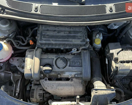 Серый Шкода Фабия, объемом двигателя 1.39 л и пробегом 220 тыс. км за 5550 $, фото 23 на Automoto.ua