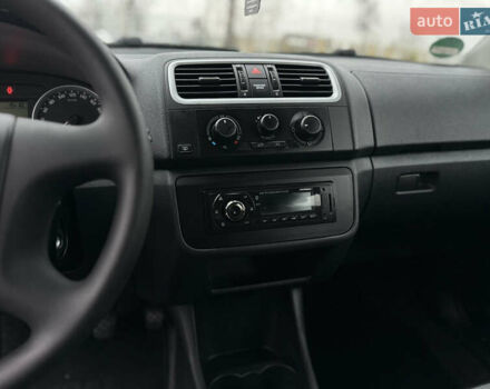 Сірий Шкода Фабія, об'ємом двигуна 1.39 л та пробігом 217 тис. км за 5700 $, фото 26 на Automoto.ua