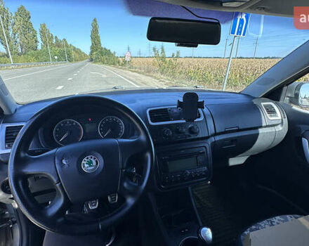 Серый Шкода Фабия, объемом двигателя 1.39 л и пробегом 220 тыс. км за 5550 $, фото 20 на Automoto.ua