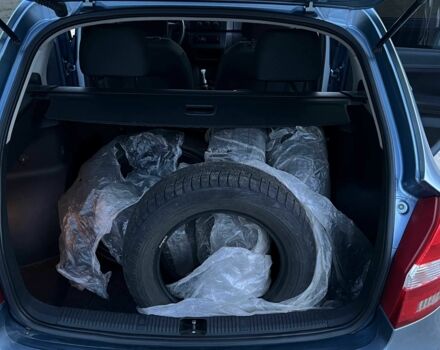 Серый Шкода Фабия, объемом двигателя 1.4 л и пробегом 201 тыс. км за 4500 $, фото 14 на Automoto.ua