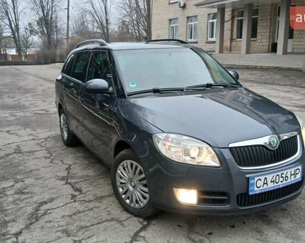 Серый Шкода Фабия, объемом двигателя 1.39 л и пробегом 232 тыс. км за 6500 $, фото 5 на Automoto.ua