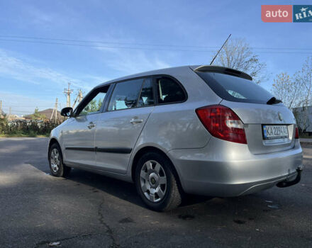 Сірий Шкода Фабія, об'ємом двигуна 1.6 л та пробігом 165 тис. км за 4600 $, фото 3 на Automoto.ua