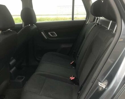 Серый Шкода Фабия, объемом двигателя 1.39 л и пробегом 255 тыс. км за 5300 $, фото 6 на Automoto.ua