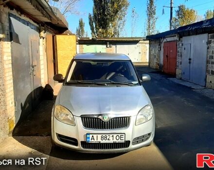 Серый Шкода Фабия, объемом двигателя 1.4 л и пробегом 290 тыс. км за 4500 $, фото 2 на Automoto.ua