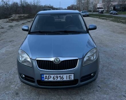 Серый Шкода Фабия, объемом двигателя 1.4 л и пробегом 201 тыс. км за 4500 $, фото 1 на Automoto.ua