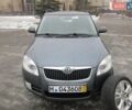 Серый Шкода Фабия, объемом двигателя 1.6 л и пробегом 180 тыс. км за 6500 $, фото 1 на Automoto.ua
