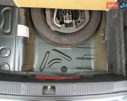 Серый Шкода Фабия, объемом двигателя 1.39 л и пробегом 232 тыс. км за 6500 $, фото 29 на Automoto.ua