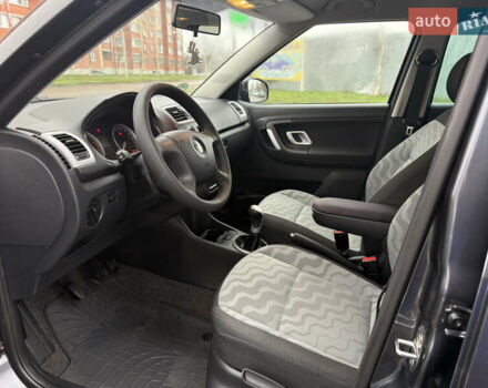 Сірий Шкода Фабія, об'ємом двигуна 1.6 л та пробігом 195 тис. км за 6500 $, фото 13 на Automoto.ua