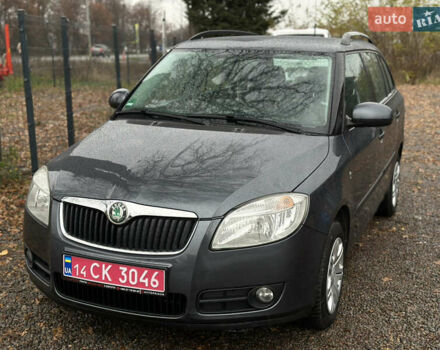 Сірий Шкода Фабія, об'ємом двигуна 1.39 л та пробігом 217 тис. км за 5700 $, фото 5 на Automoto.ua