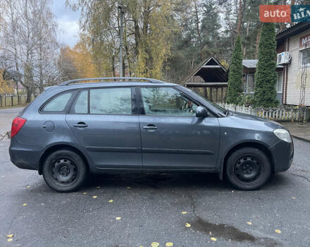 Сірий Шкода Фабія, об'ємом двигуна 1.39 л та пробігом 148 тис. км за 6200 $, фото 2 на Automoto.ua
