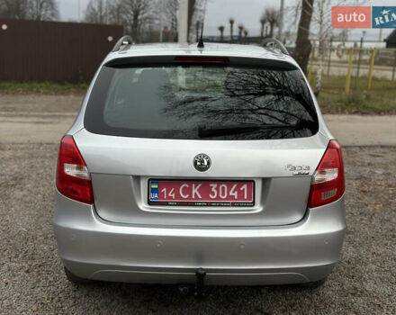 Серый Шкода Фабия, объемом двигателя 1.39 л и пробегом 224 тыс. км за 5800 $, фото 13 на Automoto.ua