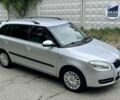 Серый Шкода Фабия, объемом двигателя 1.4 л и пробегом 230 тыс. км за 5350 $, фото 1 на Automoto.ua