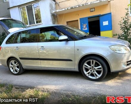 Сірий Шкода Фабія, об'ємом двигуна 1.4 л та пробігом 202 тис. км за 6000 $, фото 8 на Automoto.ua