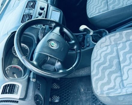 Сірий Шкода Фабія, об'ємом двигуна 1.4 л та пробігом 357 тис. км за 4600 $, фото 6 на Automoto.ua